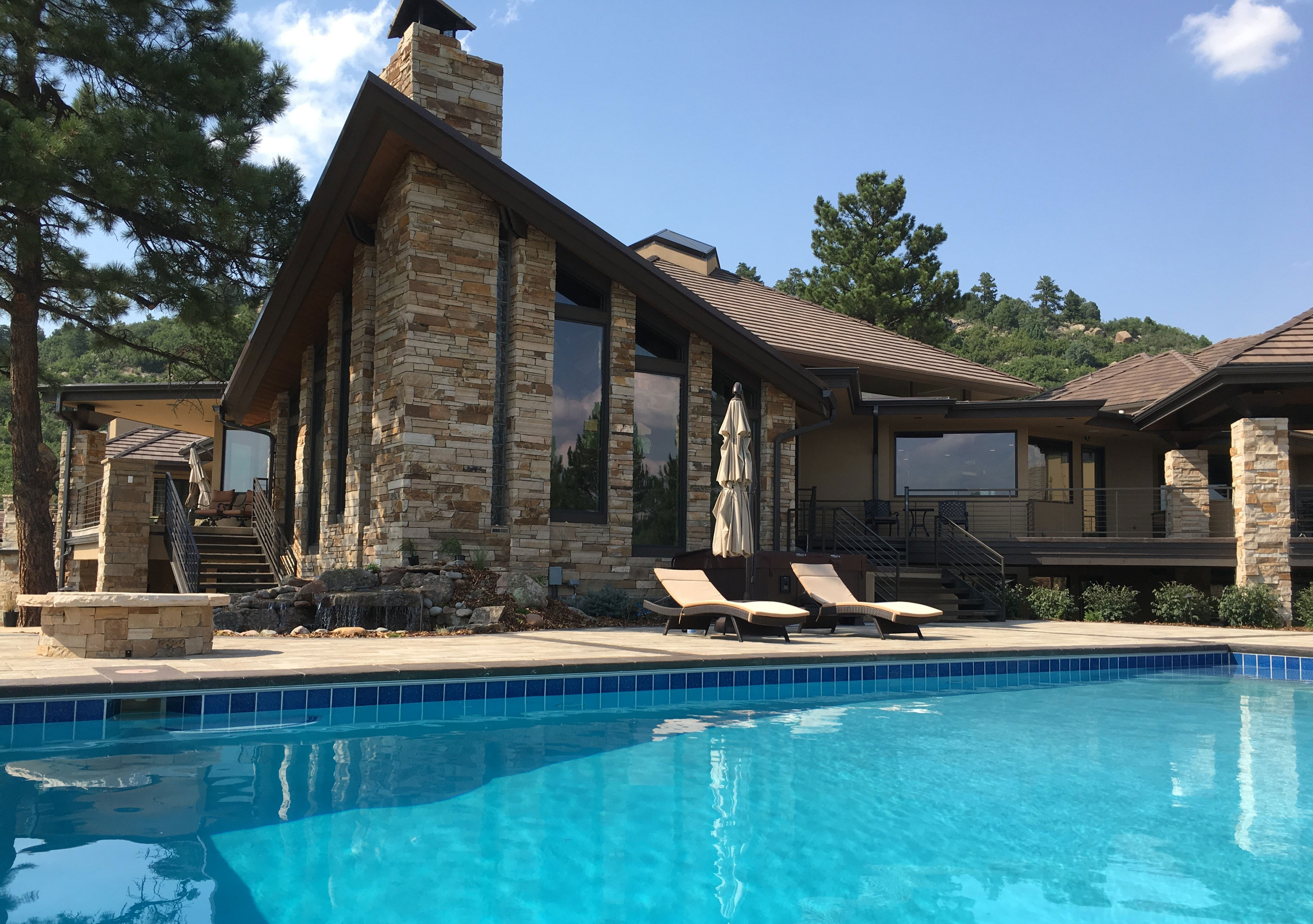 Hallmark Custom Homes